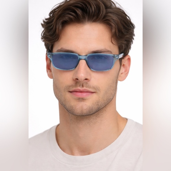 Gucci Crystal Blue Sunglasses main image 6